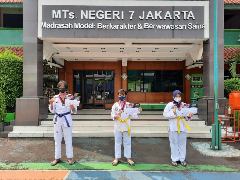 Taekwondo MTSN 7 Jakarta “Mengawali Tahun Ajaran Baru 2021/2022 dengan
